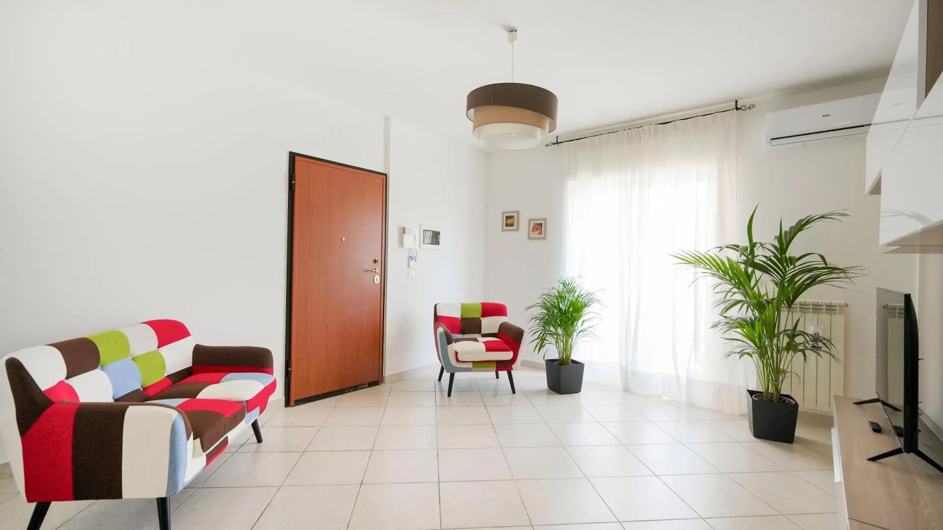 Mistral Suite Apartment - Free Private Car Park Bari